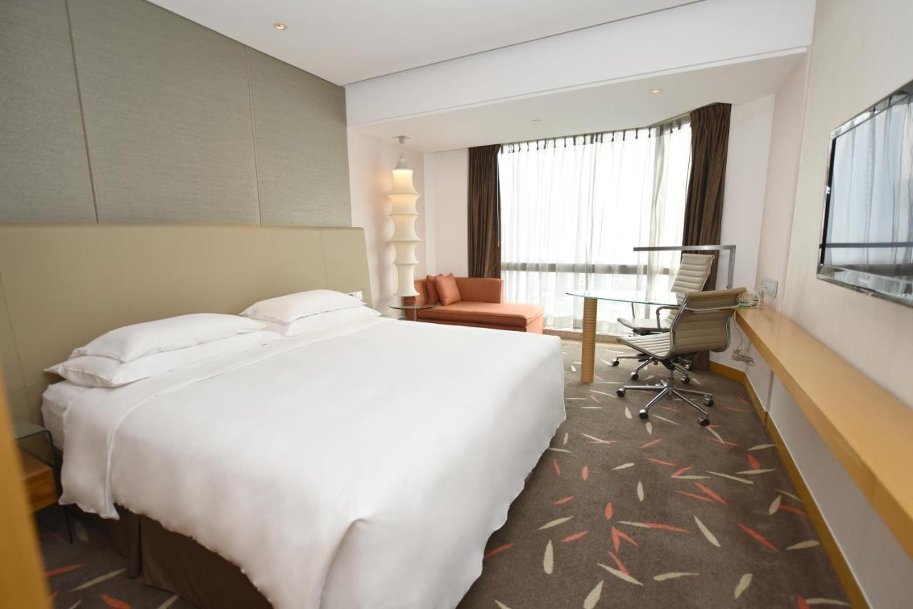 Crowne Plaza Zhongshan Wing On City By Ihg Экстерьер фото