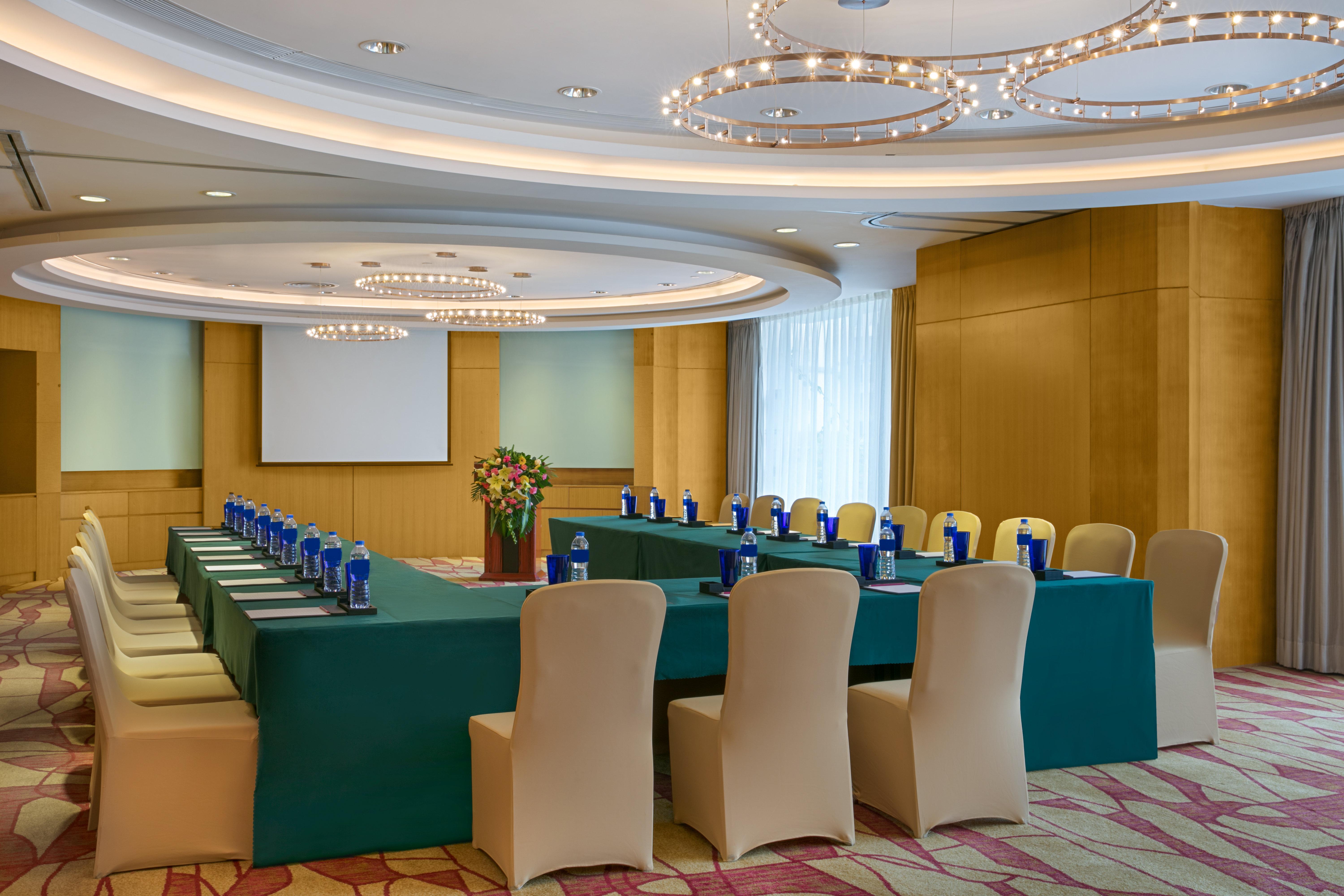 Crowne Plaza Zhongshan Wing On City By Ihg Экстерьер фото