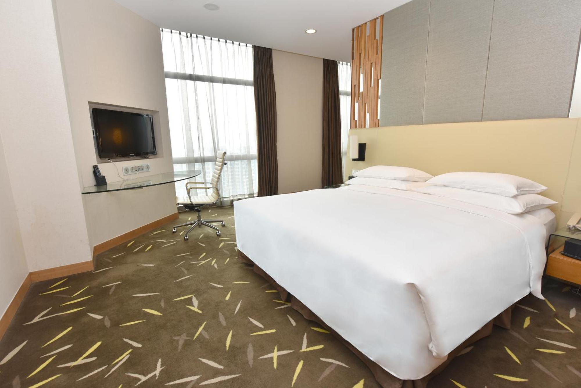 Crowne Plaza Zhongshan Wing On City By Ihg Экстерьер фото